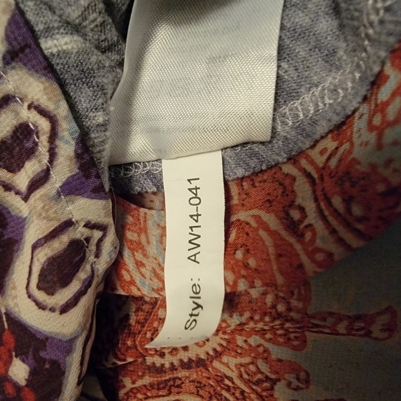 Anm Gray Casual Long Raglan Sleeve Shirt w/Sheer Boho Print Fabric Size Large - Picture 9 of 12